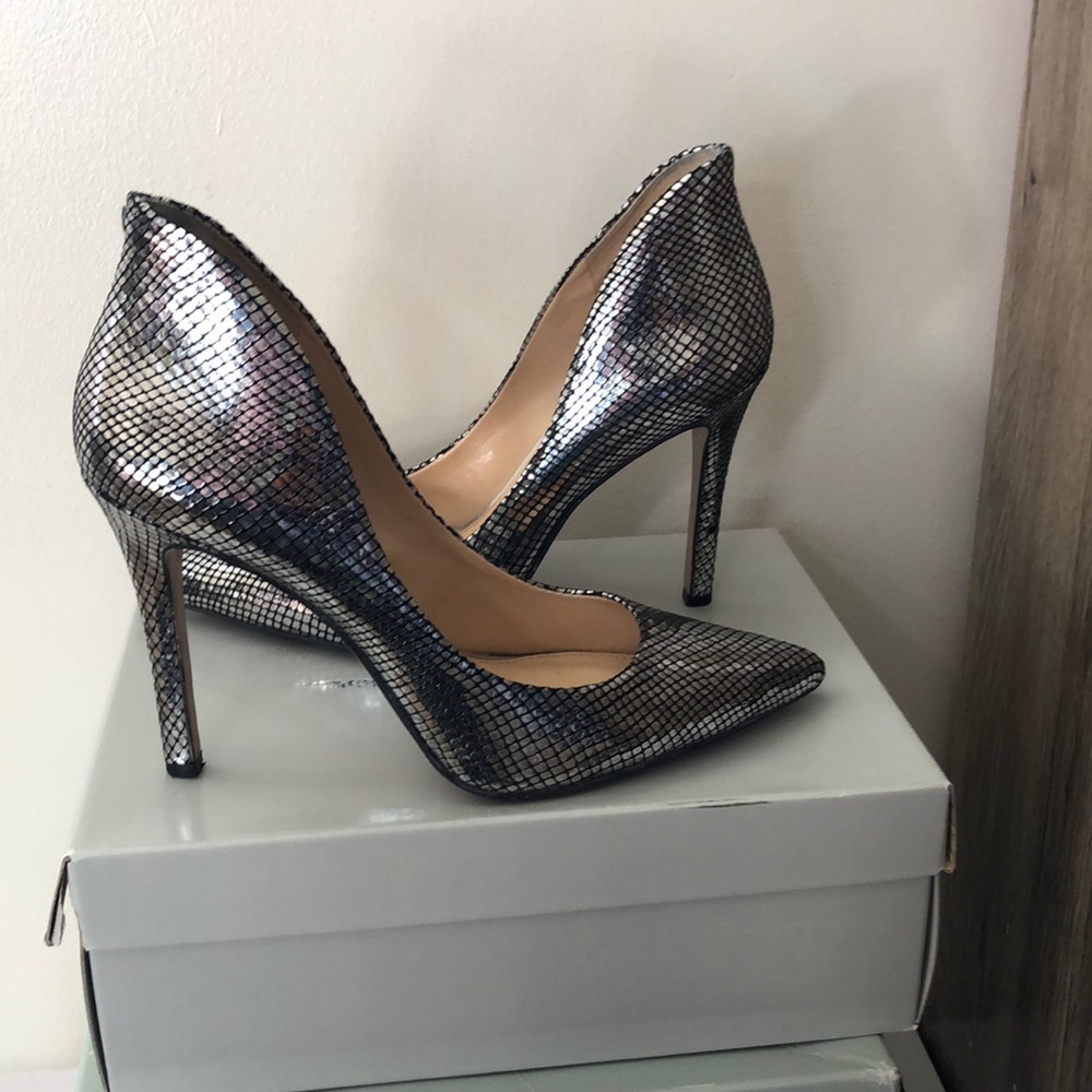 Jessica Simpson Silver Heels